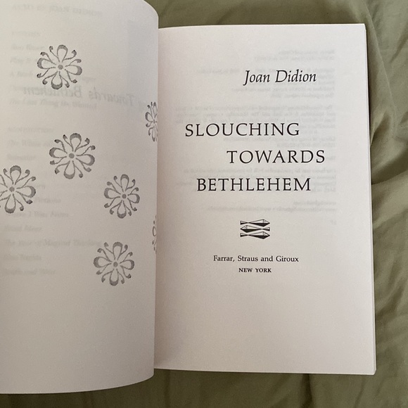 Slouching Towards Bethlehem by Joan Didion - Picture 2 of 5